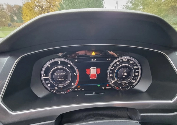 Volkswagen Tiguan cena 94200 przebieg: 154000, rok produkcji 2017 z Miłakowo małe 562
